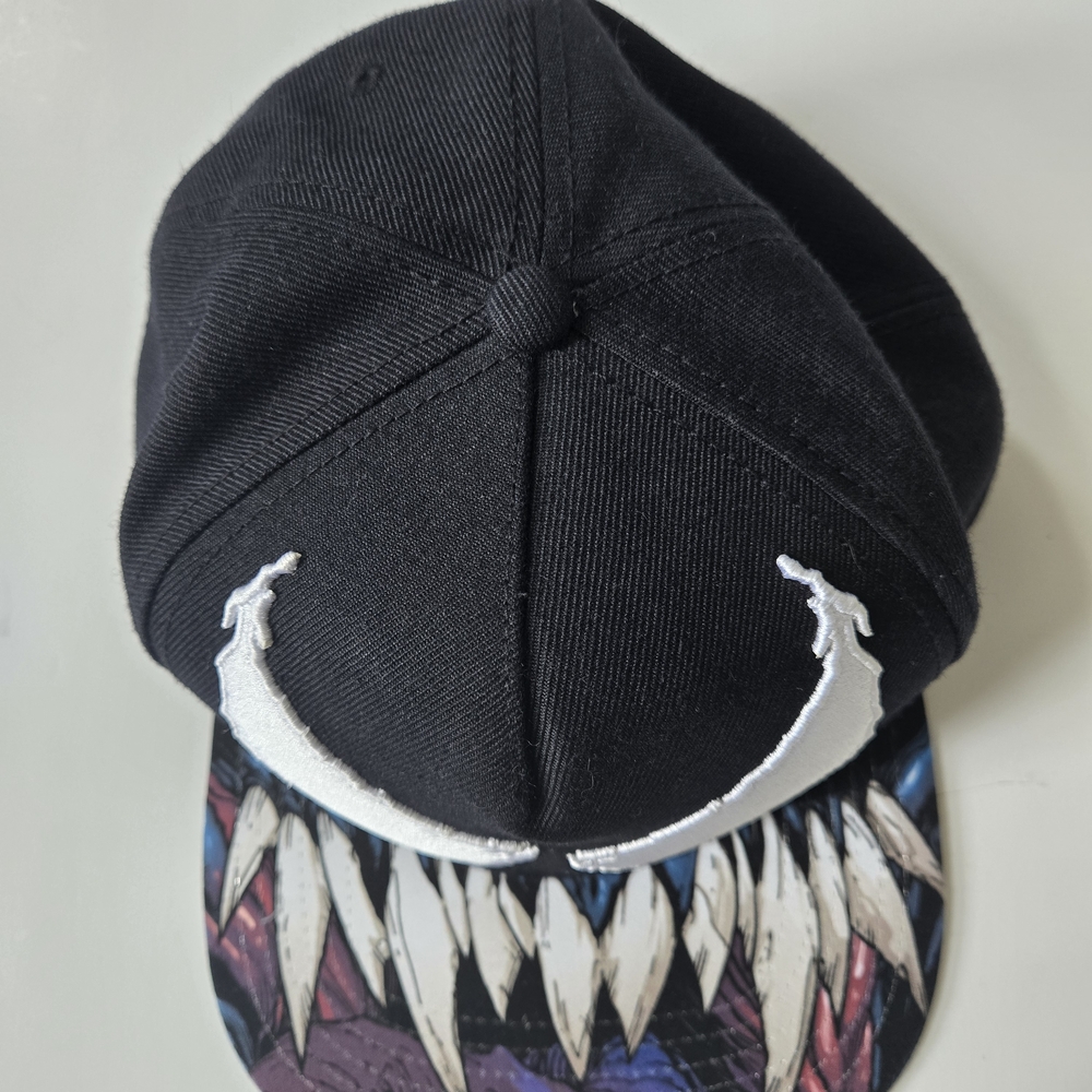 MARVEL Black Bold Graphic Comics/Movie Franchise Baseball Cap - Picture 2 of 8